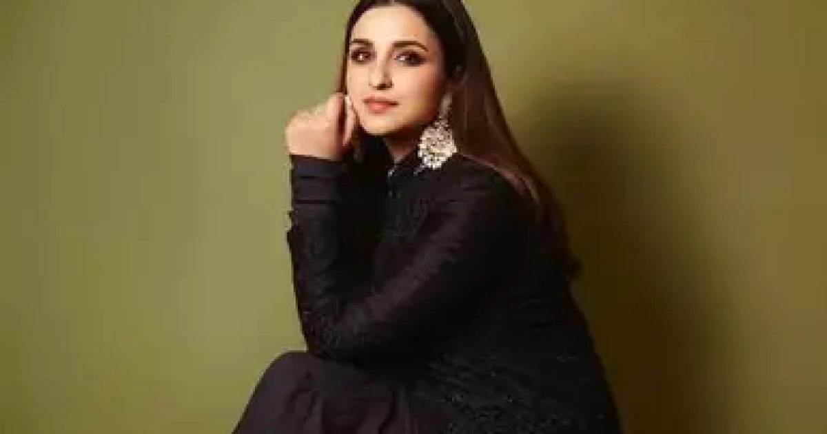 अभिनेत्री परिणीति चोपड़ा ने कैटरीना कैफ के मां बनने के बाद बढ़े वजन को लेकर सोशल मीडिया पर हो रही ट्रोलिंग पर नाराजगी जताई है। उन्होंने लोगों की ऐसी टिप्पणियों को “अजीब और गैर-जिम्मेदाराना” बताया।