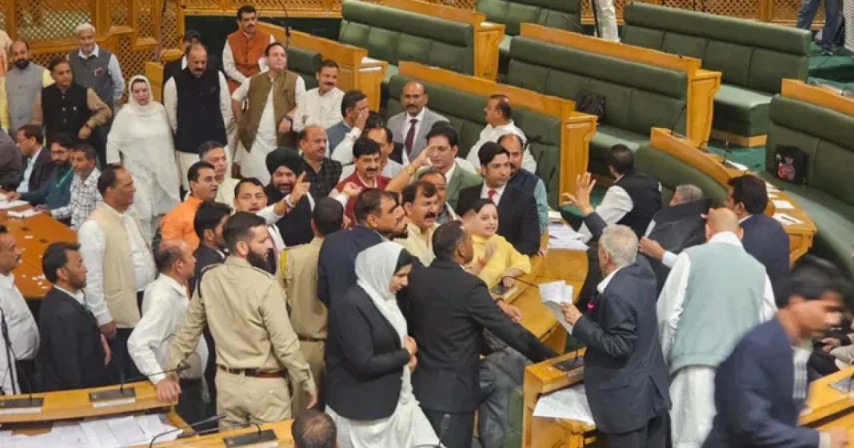 जम्मू-कश्मीर को पूर्ण राज्य का दर्जा देने का प्रस्ताव विधानसभा में पारित, BJP का वॉकआउट